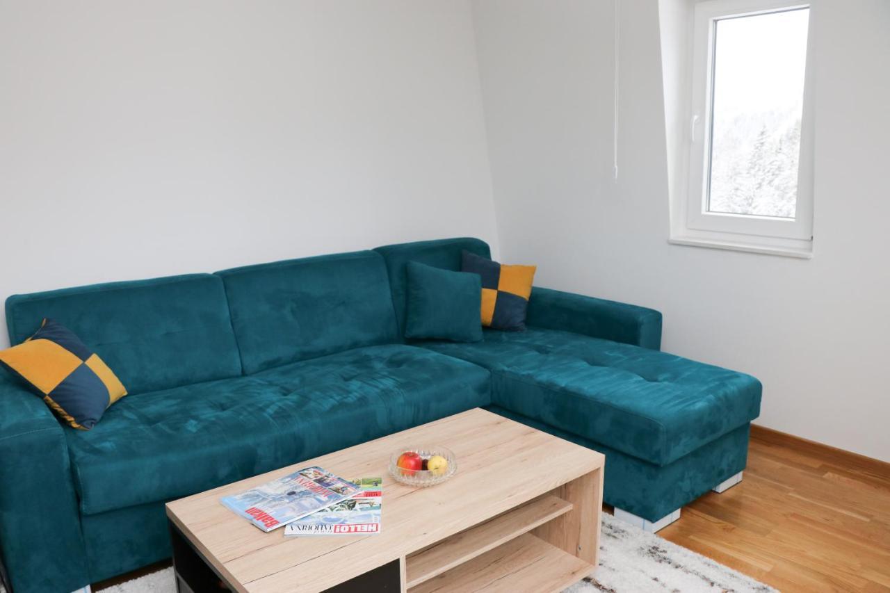 יהורינה Apartmani Vidik - Groodvy House מראה חיצוני תמונה